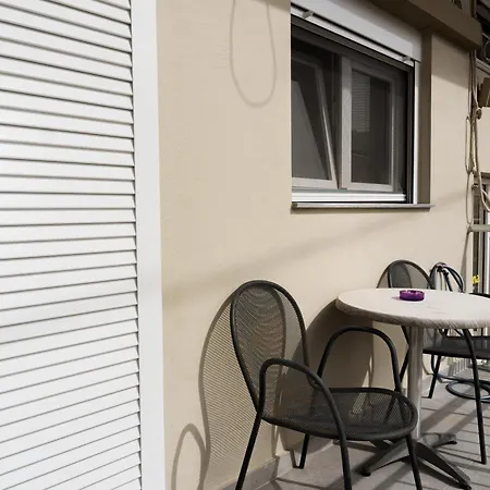 Stelanna-apartments *