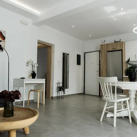 Stelanna-apartments *