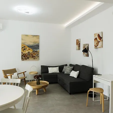 Lägenhet Stelanna-apartments